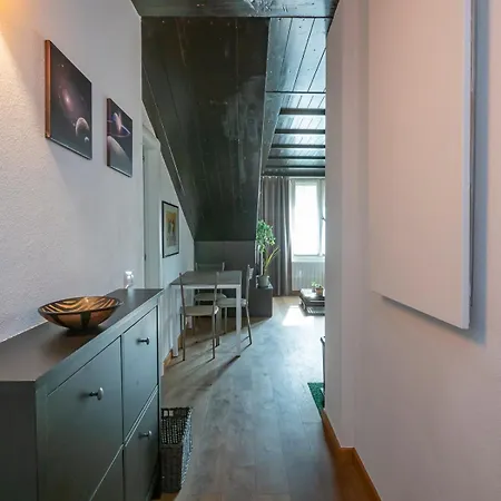 Xenia - Penthouse In Porta Venezia Daire